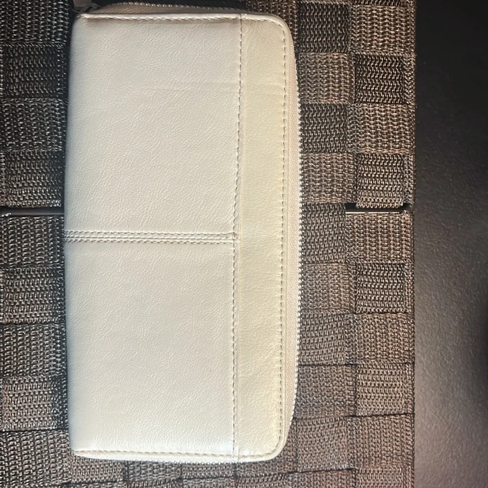 COACH CREAM PEWTER LONG WALLET PREOWNED